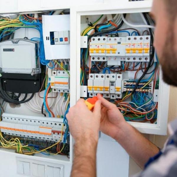 Instalaciones Eléctricas